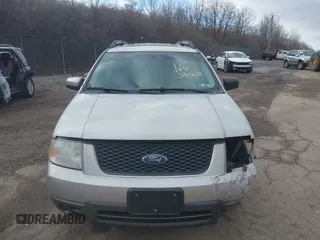 2006 Ford Freestyle SEL with VIN 1FMDK05136GA00325, listed as a IAAI auction lot 41486682 with 201,571 mi miles. Bid and sale history available at carsss.com. Image 12.