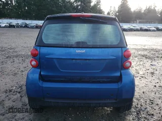 2010 Smart fortwo Pure z VIN WMEEJ3BA3AK353317, wystawiony jako Copart lot #48560975 z przebiegiem 163 175 mil mil oraz Czysty tytuł • Clean title. Historia ofert i sprzedaży dostępna na DreamBid. Obrazek 6.