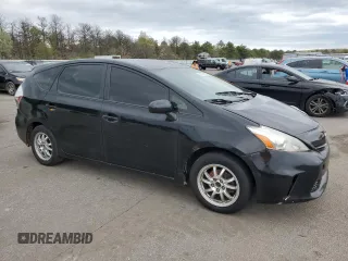 2014 Toyota Prius Two with VIN JTDZN3EU4E3304220, listed as a Copart auction lot 56043965 with 453,091 mi miles and Clean Title. Bid and sale history available at DreamBid. Image 4.