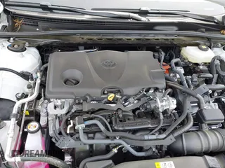 2025 Toyota Camry LE z VIN 4T1DAACK0SU076570, wystawiony jako IAAI lot #42095067 z przebiegiem 9 165 mil mil oraz . Historia ofert i sprzedaży dostępna na DreamBid. Obrazek 10.