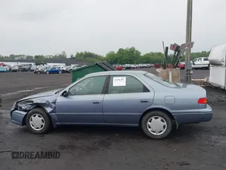 2000 Toyota Camry CE с VIN 4T1BG22K0YU671327, выставлен на аукционе IAAI как лот 42456202 с пробегом 132 330 миль миль и . История ставок и продаж доступна на DreamBid. Изображение 14.
