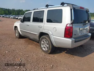 2007 Jeep Commander Limited с VIN 1J8HH58277C547850, выставлен на аукционе IAAI как лот 42387730 с пробегом 214 538 миль миль и . История ставок и продаж доступна на DreamBid. Изображение 3.
