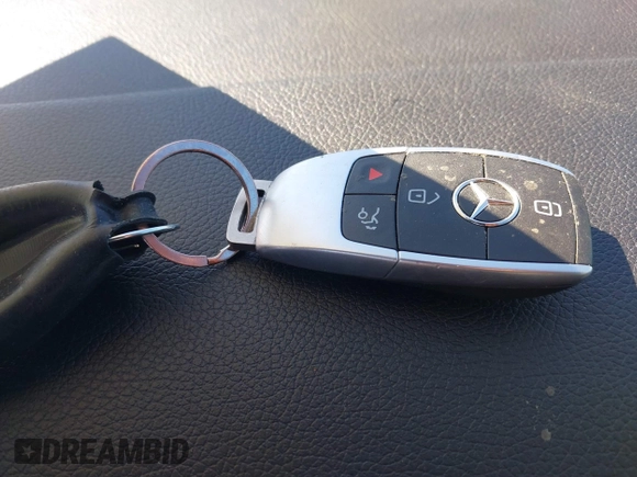 2019 Mercedes-Benz A 220 with VIN WDD3G4FB5KW005368, listed as a IAAI auction lot 41687789 with 112,077 mi miles and . Bid and sale history available at DreamBid. Image 11.