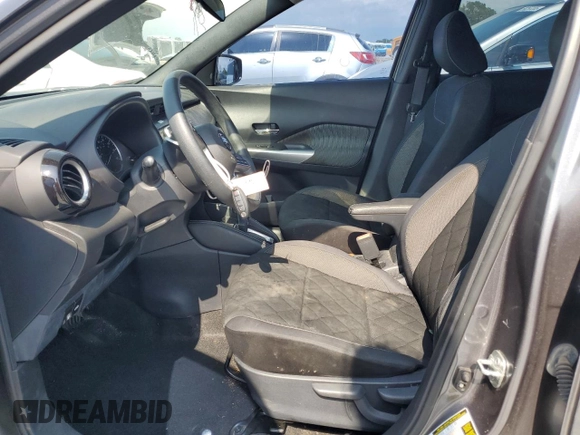 2020 Nissan Kicks SV with VIN 3N1CP5CV0LL519251, listed as a Copart auction lot 55970485 with 50,165 mi miles and Non repairable. Bid and sale history available at DreamBid. Image 7.