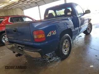 2003 Chevrolet Silverado 1500 LS with VIN 1GCEK14V93Z284241, listed as a Copart auction lot 42791325 with 199,776 mi miles and Salvage Title. Bid and sale history available at DreamBid. Image 3.