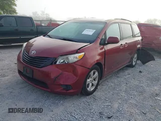 2013 Toyota Sienna LE AAS with VIN 5TDKK3DC1DS368585, listed as a IAAI auction lot 42070311 with 181,408 mi miles. Bid and sale history available at carsss.com. Image 18.