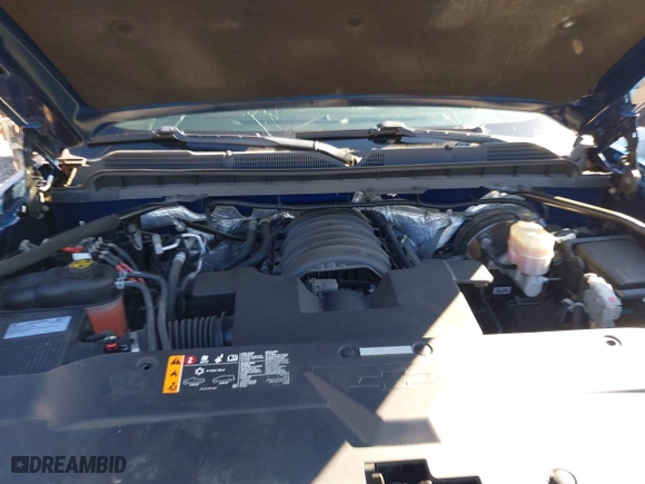 2018 Chevrolet Silverado 1500 LT with VIN 1GCVKRECXJZ240967, listed as a IAAI auction lot 41652784 with 92,395 mi miles. Bid and sale history available at carsss.com. Image 10.