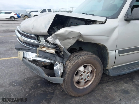 2004 Chevrolet Tahoe LT with VIN 1GNEC13Z34J258811, listed as a IAAI auction lot 41710156 with 322,462 mi miles. Bid and sale history available at carsss.com. Image 12.