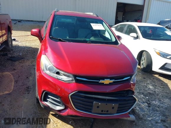 2018 Chevrolet Trax LT with VIN 3GNCJLSB2JL375569, listed as a IAAI auction lot 41377630 with 98,238 mi miles. Bid and sale history available at carsss.com. Image 12.