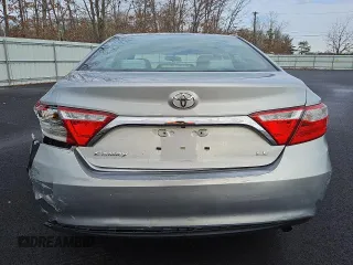 2016 Toyota Camry XLE with VIN 4T4BF1FK5GR537831, listed as a Copart auction lot 47046525 with 164,036 mi miles and Clean Title. Bid and sale history available at carsss.com. Image 6.