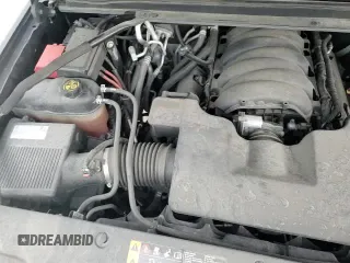 2019 Chevrolet Suburban LT с VIN 1GNSKHKC9KR348782, выставлен на аукционе Copart как лот 71686875 с пробегом 117 681 миль миль и Списание • Salvage title. История ставок и продаж доступна на DreamBid. Изображение 16.