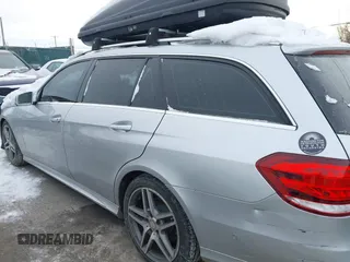 2016 Mercedes-Benz E-Class E 350 Luxury with VIN WDDHH8JBXGB335197, listed as a IAAI auction lot 41344354 with 96,164 mi miles. Bid and sale history available at carsss.com. Image 14.