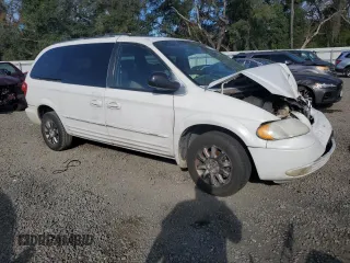 2002 Chrysler Town & Country LXi with VIN 2C4GP54L82R731733, listed as a Copart auction lot 82974104 with 0 mi miles and Salvage Title. Bid and sale history available at carsss.com. Image 4.