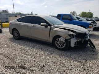 2016 Ford Fusion S with VIN 3FA6P0G71GR195082, listed as a Copart auction lot 50724254 with 111,292 mi miles and Salvage Title. Bid and sale history available at carsss.com. Image 4.