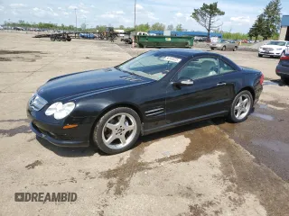 2003 Mercedes-Benz SL 500 z VIN WDBSK75F53F027302, wystawiony jako Copart lot #56146825 z przebiegiem 79 054 mil mil oraz Tytuł czysty. Historia ofert i sprzedaży dostępna na DreamBid. Obrazek 1.