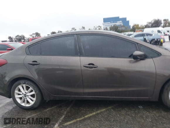 2017 Kia Forte LX with VIN 3KPFL4A76HE053776, listed as a IAAI auction lot 41577083 with 101,906 mi miles and . Bid and sale history available at carsss.com. Image 13.