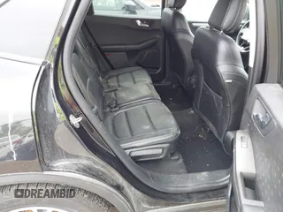2020 Ford Escape SEL с VIN 1FMCU9H6XLUB74228, выставлен на аукционе IAAI как лот 42156358 с пробегом 128 205 миль миль и . История ставок и продаж доступна на DreamBid. Изображение 8.