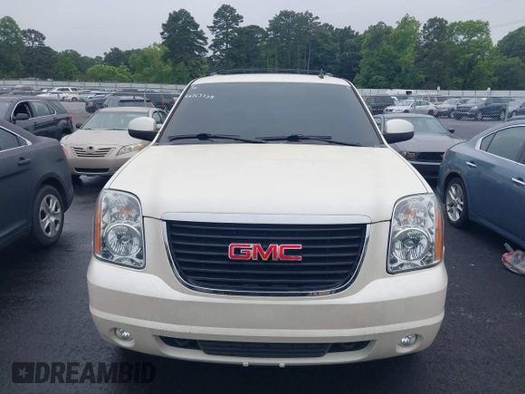2011 GMC Yukon SLT z VIN 1GKS2CE03BR101906, wystawiony jako IAAI lot #42363728 z przebiegiem 105 326 mil mil oraz . Historia ofert i sprzedaży dostępna na DreamBid. Obrazek 12.