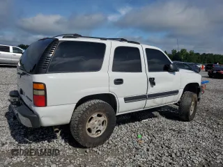 2004 Chevrolet Tahoe LS z VIN 1GNEC13V84R288076, wystawiony jako Copart lot #58320985 z przebiegiem 263 726 mil mil oraz Szkoda całkowita • Salvage title. Historia ofert i sprzedaży dostępna na DreamBid. Obrazek 3.