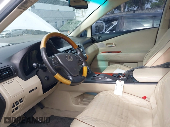 2011 Lexus RX 350 z VIN 2T2ZK1BA2BC052635, wystawiony jako IAAI lot #42514529 z przebiegiem 171 173 mil mil oraz . Historia ofert i sprzedaży dostępna na DreamBid. Obrazek 19.