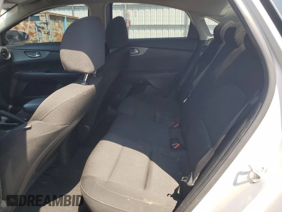 2021 Kia Forte FE with VIN 3KPF24AD2ME341474, listed as a Copart auction lot 61896575 with 77,545 mi miles and Salvage title. Bid and sale history available at DreamBid. Image 10.