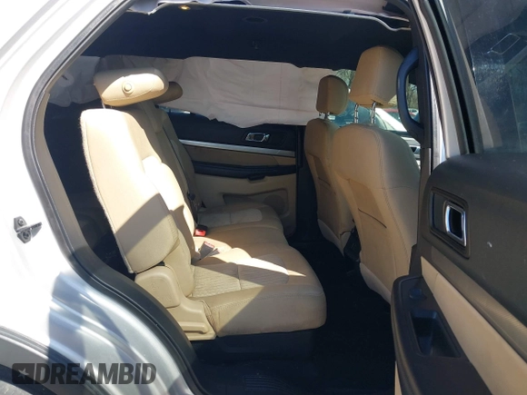 2017 Ford Explorer with VIN 1FM5K7B80HGD75686, listed as a IAAI auction lot 41908973 with 122,525 mi miles and . Bid and sale history available at DreamBid. Image 8.