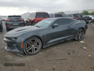 2016 Chevrolet Camaro 2SS z VIN 1G1FH1R74G0180482, wystawiony jako Copart lot #55686085 z przebiegiem 63 803 mil mil oraz Szkoda całkowita • Salvage title. Historia ofert i sprzedaży dostępna na DreamBid. Obrazek 1.