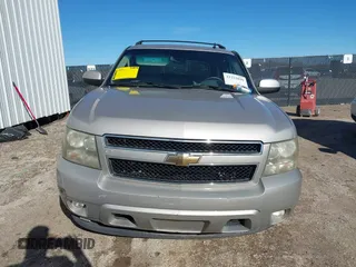2007 Chevrolet Avalanche 3LT z VIN 3GNEC12047G179026, wystawiony jako IAAI lot #41225020 z przebiegiem 183 482 mil mil oraz . Historia ofert i sprzedaży dostępna na DreamBid. Obrazek 12.
