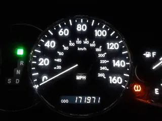 2007 Toyota Avalon XL z VIN 4T1BK36B17U232618, wystawiony jako IAAI lot #41633305 z przebiegiem 171 971 mil mil oraz . Historia ofert i sprzedaży dostępna na DreamBid. Obrazek 15.