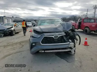 2020 Toyota Highlander LE with VIN 5TDZZRAH8LS003185, listed as a Copart auction lot 44607575 with 95,672 mi miles and Salvage title. Bid and sale history available at DreamBid. Image 12.
