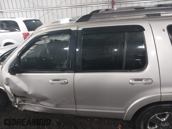 2006 Ford Explorer Limited with VIN 1FMEU75896UA47400, listed as a IAAI auction lot 41827993 with 243,344 mi miles and . Bid and sale history available at DreamBid. Image 15.