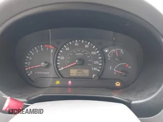 2005 Hyundai Accent GLS with VIN KMHCG35C85U354423, listed as a IAAI auction lot 41939445 with 134,952 mi miles. Bid and sale history available at carsss.com. Image 7.