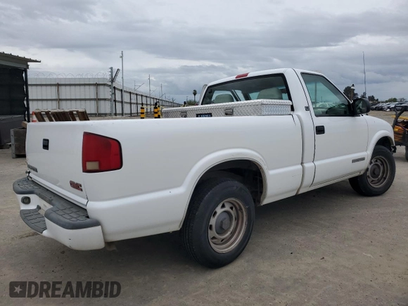 1998 GMC Sonoma with VIN 1GTCS1447WK523961, listed as a Copart auction lot 51176315 with 196,908 mi miles and Salvage Title. Bid and sale history available at carsss.com. Image 3.