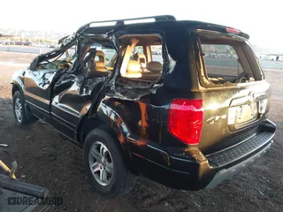 2004 Honda Pilot EX with VIN 2HKYF18624H620101, listed as a IAAI auction lot 41841945 with 196,158 mi miles. Bid and sale history available at carsss.com. Image 3.