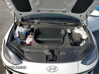 2024 Hyundai Ioniq 6 SEL z VIN KMHM34AA0RA079339, wystawiony jako Copart lot #47627595 z przebiegiem 7 529 mil mil oraz Szkoda całkowita • Salvage title. Historia ofert i sprzedaży dostępna na DreamBid. Obrazek 12.