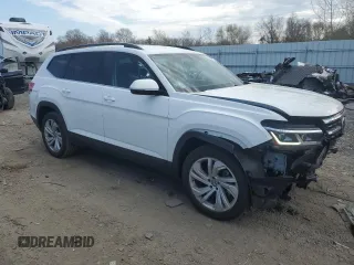 2022 Volkswagen Atlas SE with VIN 1V2HR2CAXNC501023, listed as a Copart auction lot 54332075 with 40,966 mi miles and Salvage title. Bid and sale history available at DreamBid. Image 4.