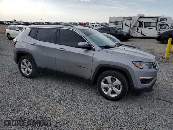 2021 Jeep Compass Latitude with VIN 3C4NJCBB6MT522725, listed as a Copart auction lot 52069125 with 54,008 mi miles and Salvage title. Bid and sale history available at DreamBid. Image 4.