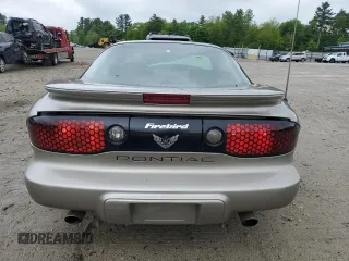 1999 Pontiac Firebird Firebird with VIN 2G2FS22K1X2209517, listed as a Copart auction lot 57304765 with 86,094 mi miles and Clean title. Bid and sale history available at DreamBid. Image 6.