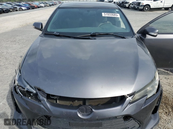 2016 Scion tC z VIN JTKJF5C78GJ019806, wystawiony jako Copart lot #51933685 z przebiegiem 152 395 mil mil oraz Szkody całkowita. Historia ofert i sprzedaży dostępna na DreamBid. Obrazek 11.