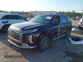 2024 Hyundai Palisade Calligraphy z VIN KM8R74GE2RU677273, wystawiony jako IAAI lot #41989335 z przebiegiem 9 200 mil mil oraz . Historia ofert i sprzedaży dostępna na DreamBid. Obrazek 17.