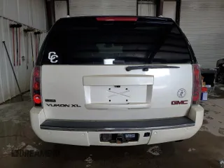 2010 GMC Yukon XL Denali with VIN 1GKUKMEF0AR286093, listed as a Copart auction lot 50470155 with 223,713 mi miles and Clean Title. Bid and sale history available at carsss.com. Image 6.