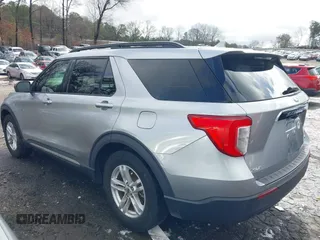2020 Ford Explorer XLT with VIN 1FMSK7DHXLGB18222, listed as a IAAI auction lot 41541109 with 100,649 mi miles. Bid and sale history available at carsss.com. Image 14.