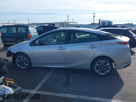 2016 Toyota Prius Four with VIN JTDKARFU1G3015572, listed as a IAAI auction lot 41891235 with 85,930 mi miles. Bid and sale history available at carsss.com. Image 15.