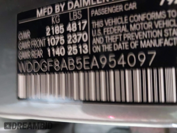 2014 Mercedes-Benz C-Class C 300 Sport with VIN WDDGF8AB5EA954097, listed as a IAAI auction lot 41441443 with 100,074 mi miles. Bid and sale history available at carsss.com. Image 9.