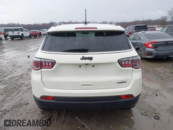 2019 Jeep Compass Latitude with VIN 3C4NJCBB4KT778018, listed as a IAAI auction lot 41900231 with 102,651 mi miles and . Bid and sale history available at carsss.com. Image 16.