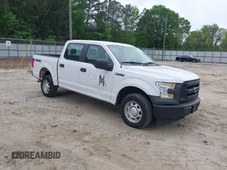 2017 Ford F-150 XL with VIN 1FTEW1EF6HKE39260, listed as a IAAI auction lot 42169650 with 199,834 mi miles. Bid and sale history available at carsss.com. Image 1.