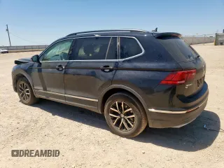 2021 Volkswagen Tiguan SE z VIN 3VV3B7AX8MM024773, wystawiony jako Copart lot #57863475 z przebiegiem 61 533 mil mil oraz Szkoda całkowita • Salvage title. Historia ofert i sprzedaży dostępna na DreamBid. Obrazek 2.