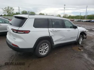 2023 Jeep Grand Cherokee Laredo z VIN 1C4RJKAG9P8799834, wystawiony jako Copart lot #56220165 z przebiegiem 26 236 mil mil oraz Czysty tytuł • Clean title. Historia ofert i sprzedaży dostępna na DreamBid. Obrazek 3.