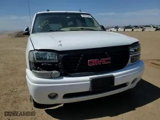 2004 GMC Yukon XL Denali with VIN 1GKFK66U44J258379, listed as a Copart auction lot 52974945 with 167,524 mi miles and Salvage Title. Bid and sale history available at carsss.com. Image 12.