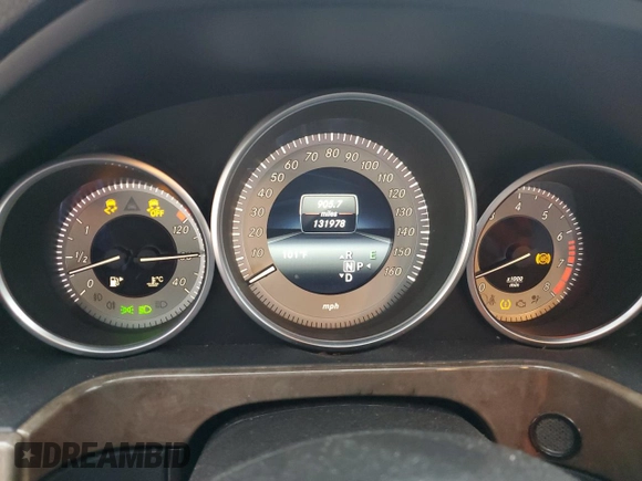 2014 Mercedes-Benz E 550 Sport with VIN WDDHF9BB2EA941669, listed as a Copart auction lot 43350365 with 131,978 mi miles and Salvage Title. Bid and sale history available at DreamBid. Image 9.